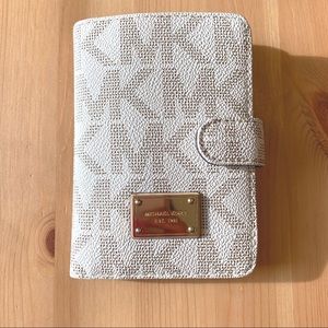 Michael Kors White Monogram Wallet